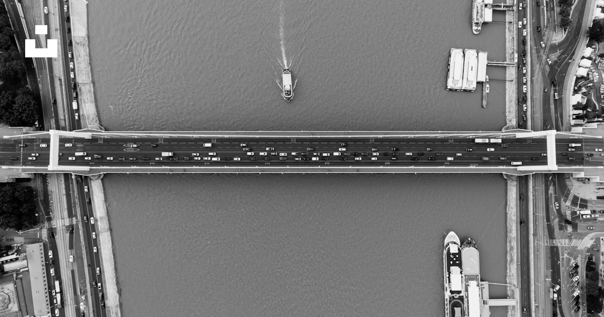 Bird's eye view of bridge photo – Free Grey Image on Unsplash