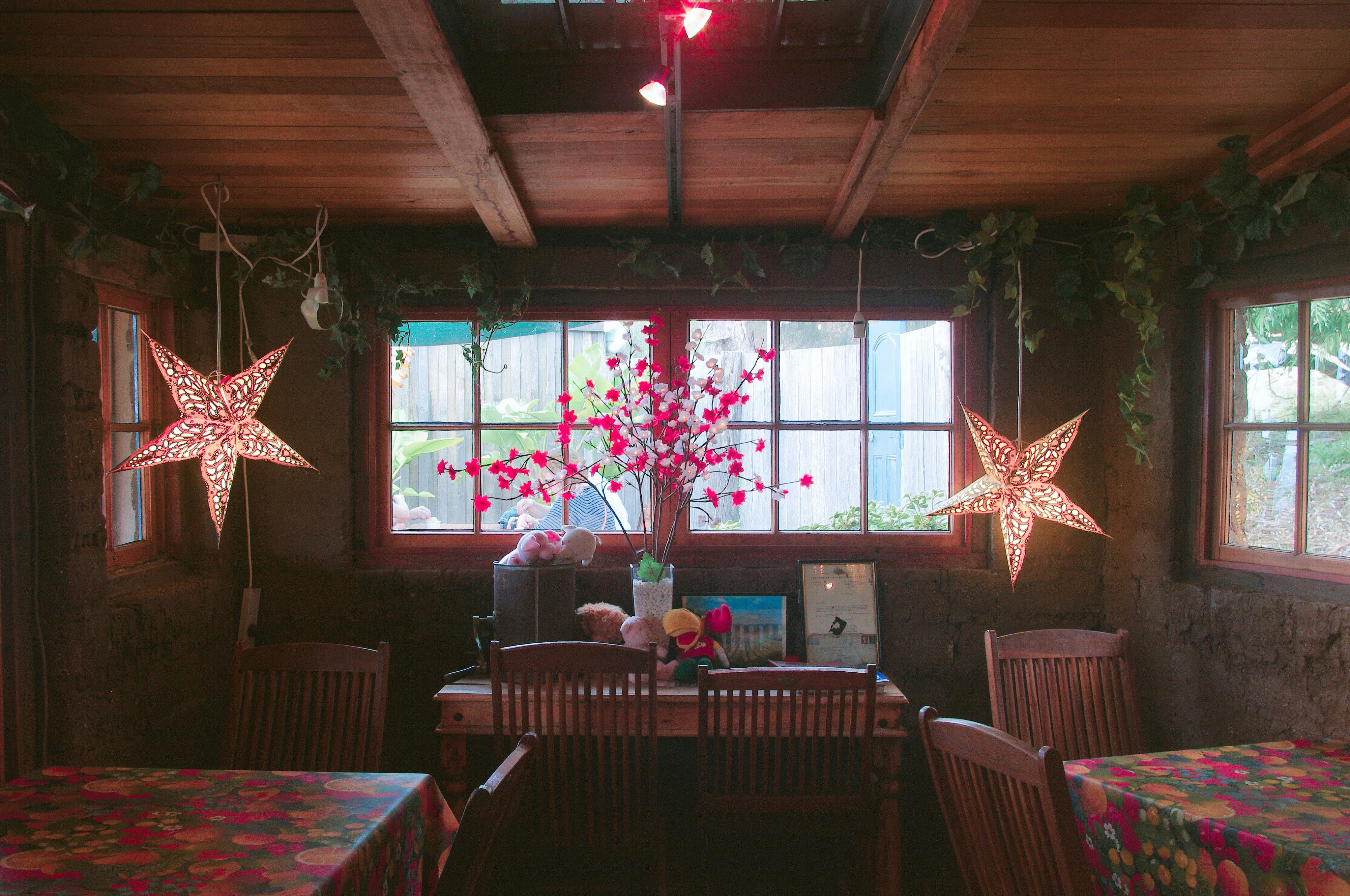 Star Lamps Hanging On Ceiling Photo Free Chair Image On Unsplash