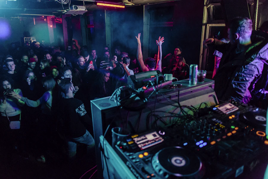 Brussels · La Cave