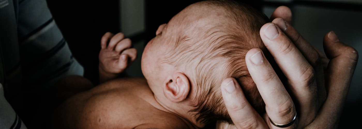 הולדת אב: גברים מדברים על היריון, לידה ואבהות | ענת הררי