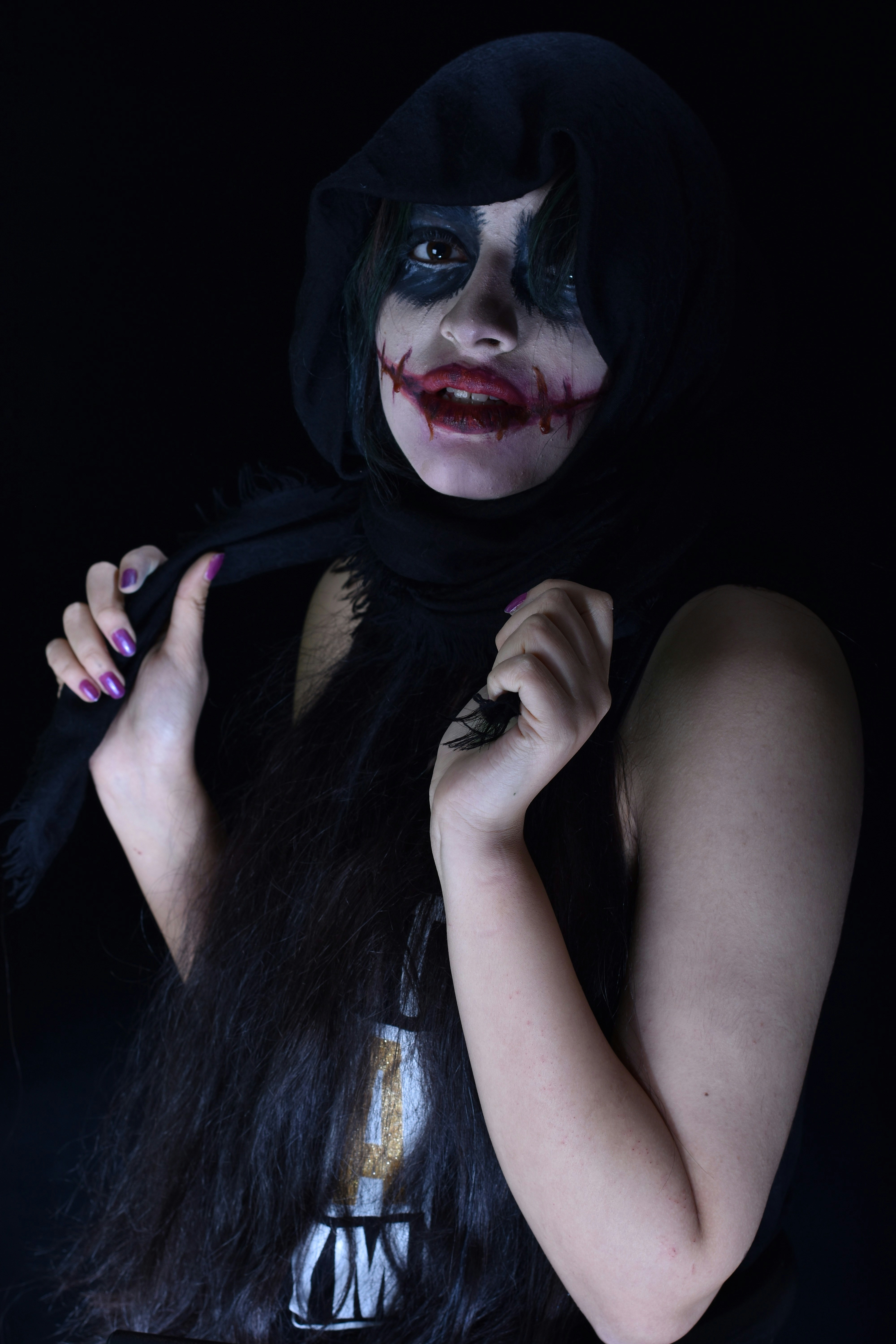 Woman with jack skellingtong paint face photo – Free Iran Image on ...