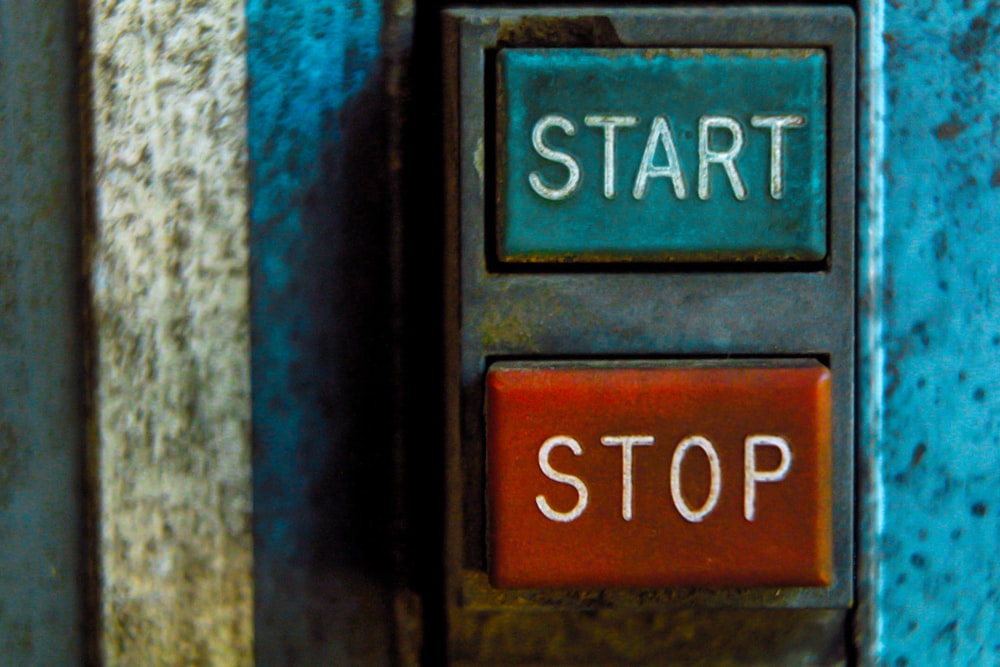 start and stop buttons