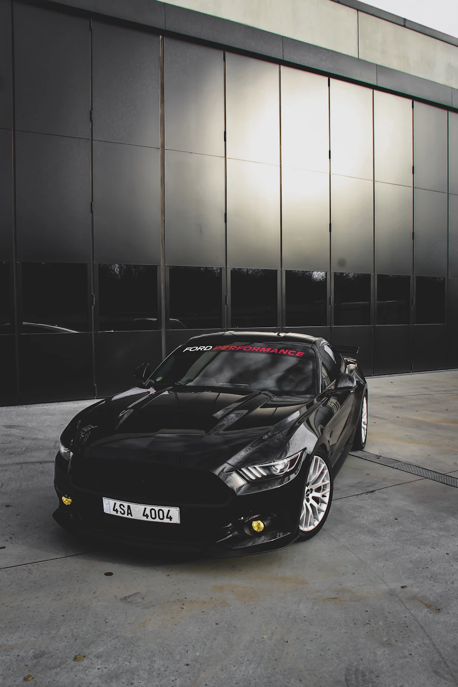 Black Ford Mustang coupe