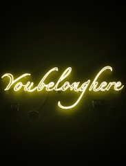 yellow Voubelonghere LED lights