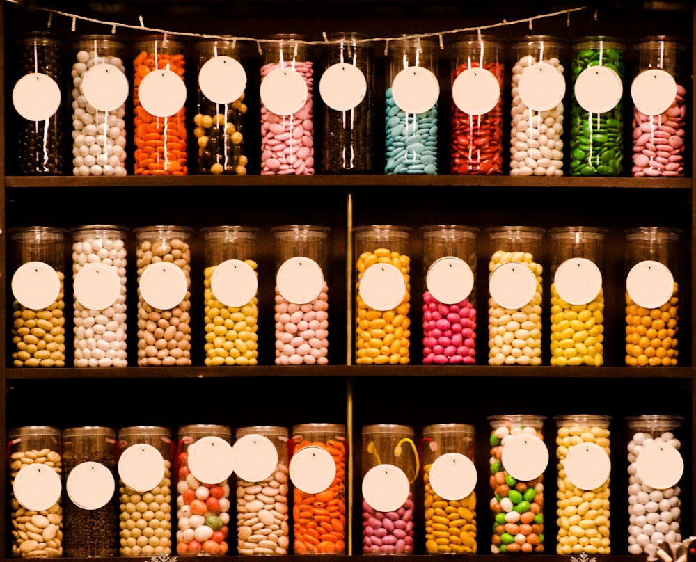 Jar of M&M's coated chocolates photo – Free Sweets Image on Unsplash