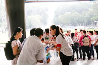 woman wearing white shirt