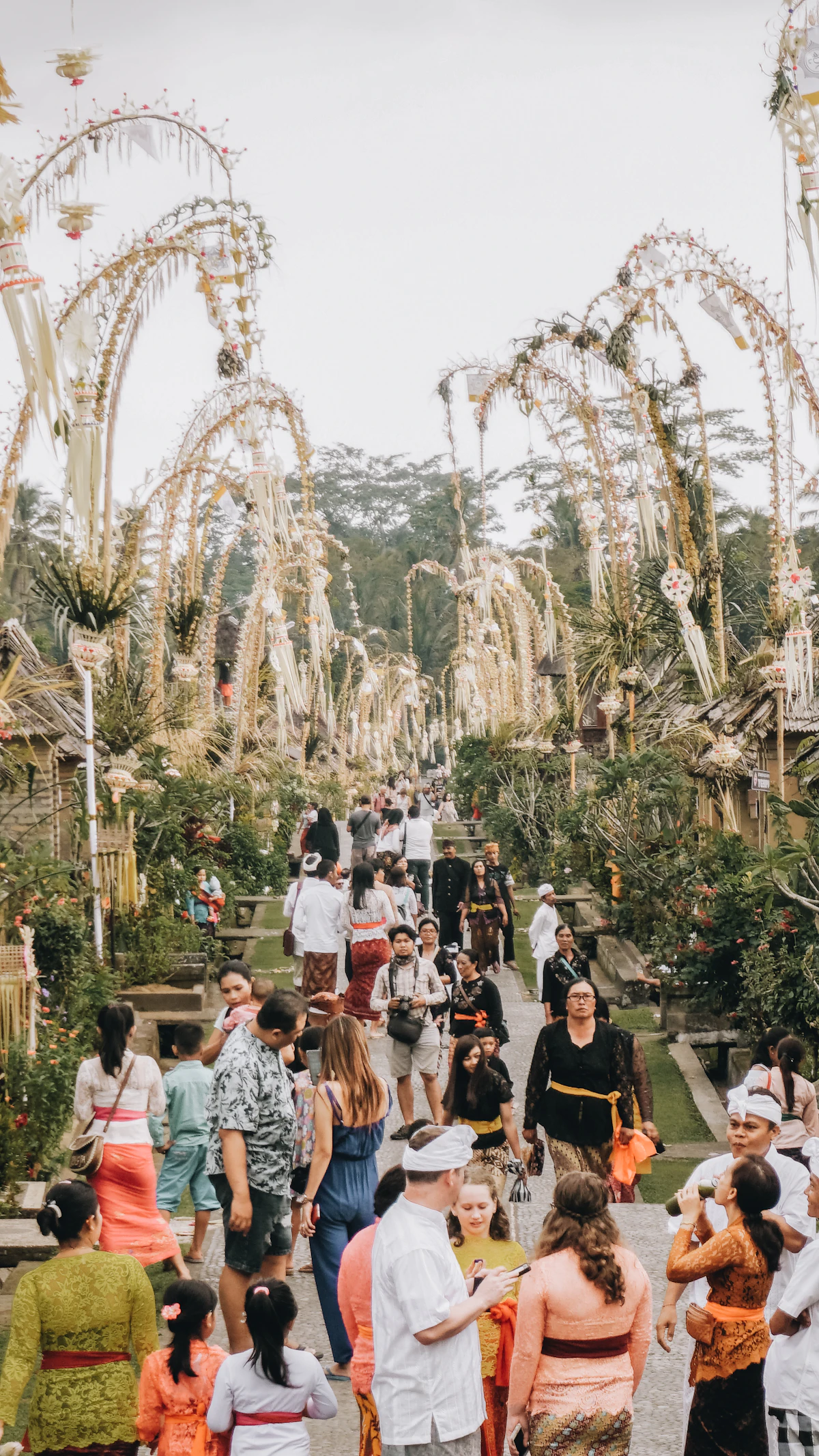 Munduk Heritage Village & Clove Estate Walking Tour