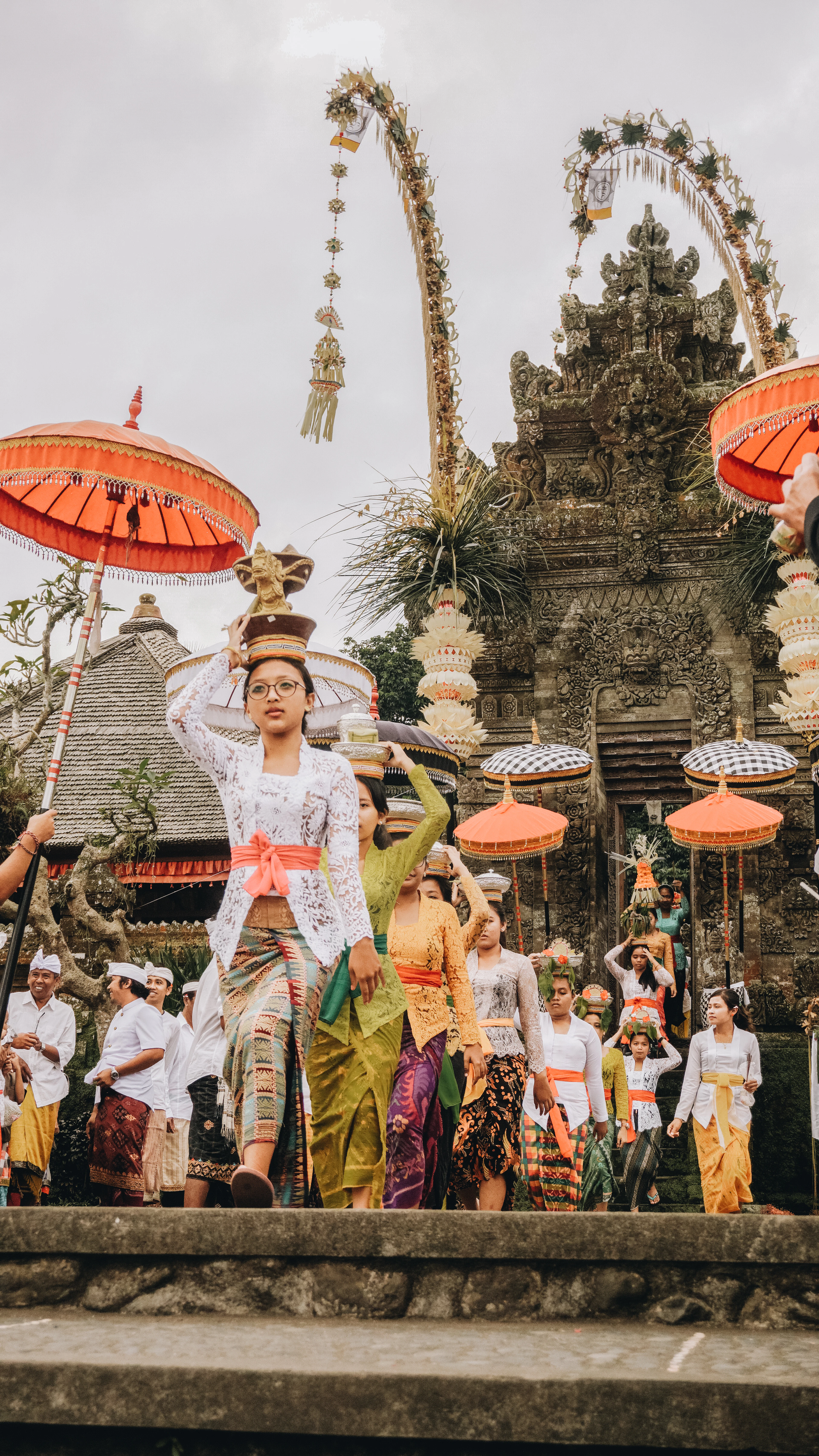 Temple ceremonies & offerings