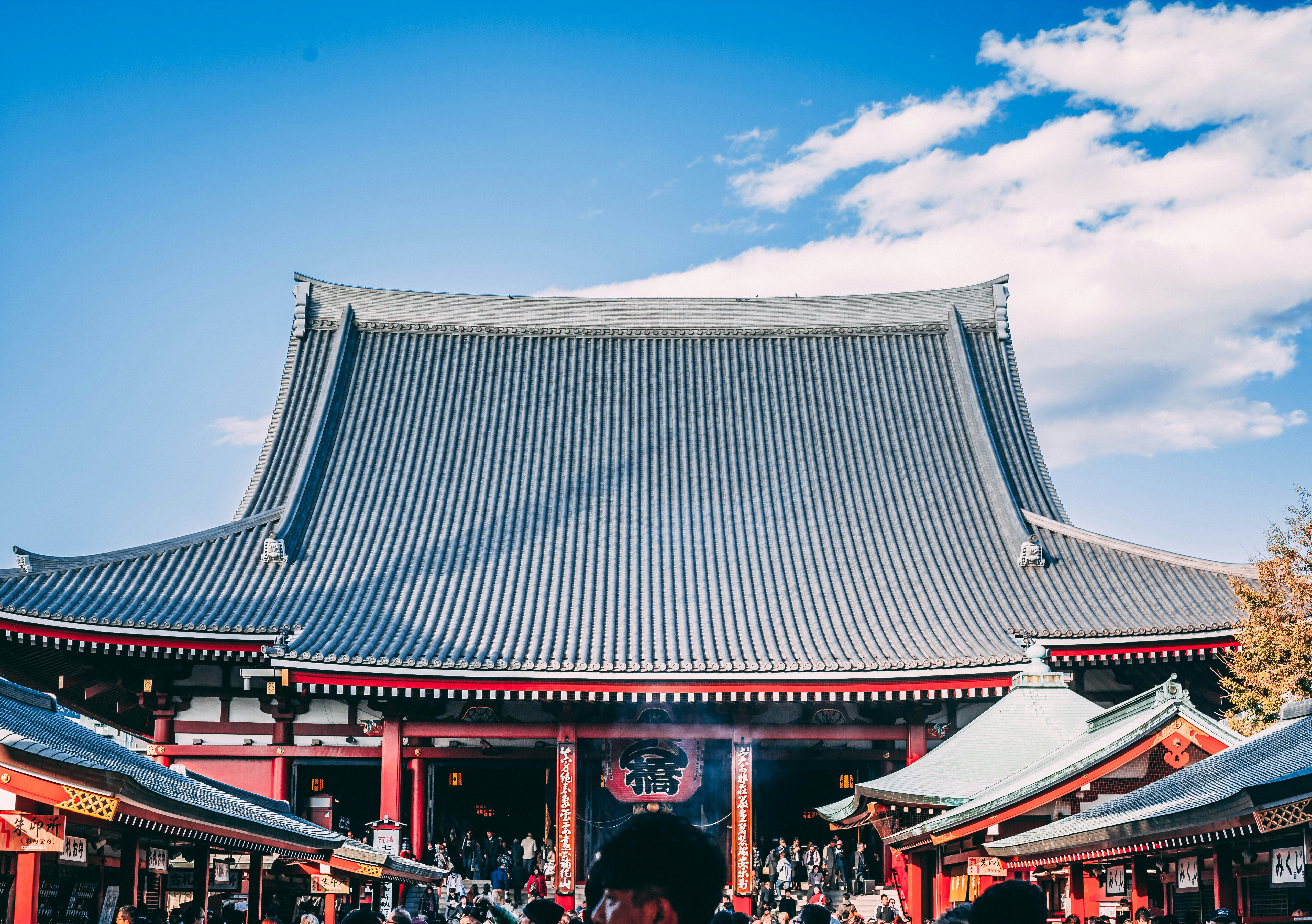 Photo by charlespostiaux