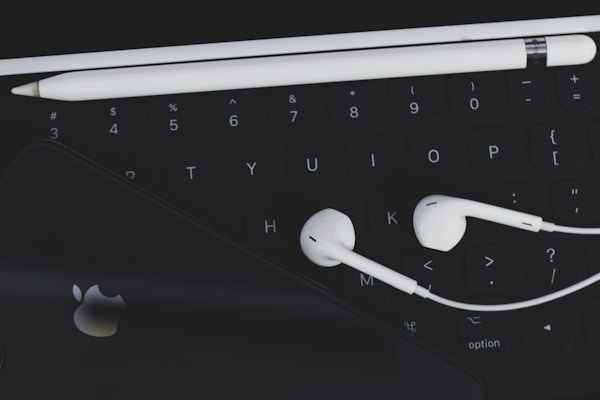 Smartphones and Accessories Online Store