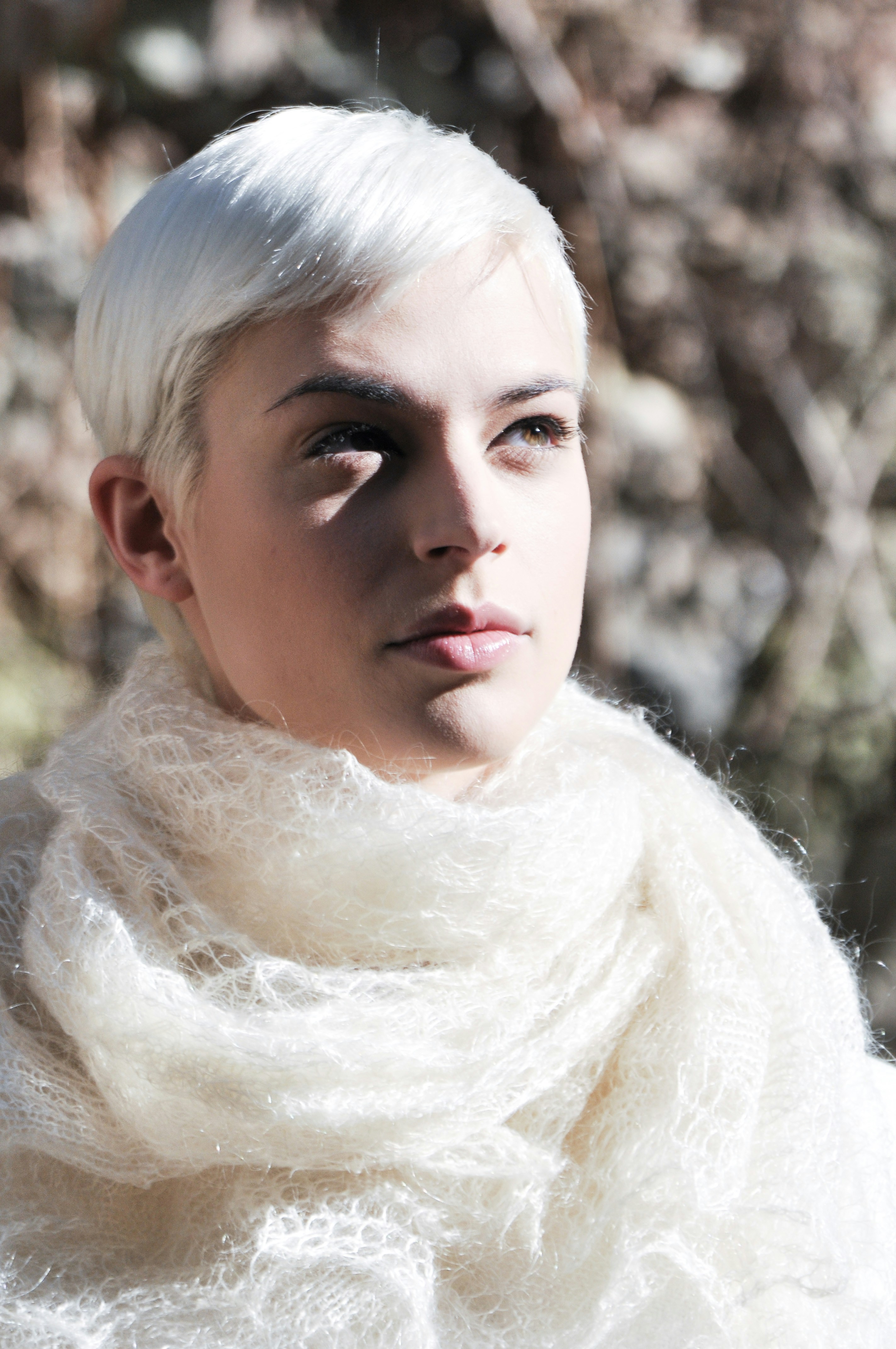 Transformation of volumized thin hair