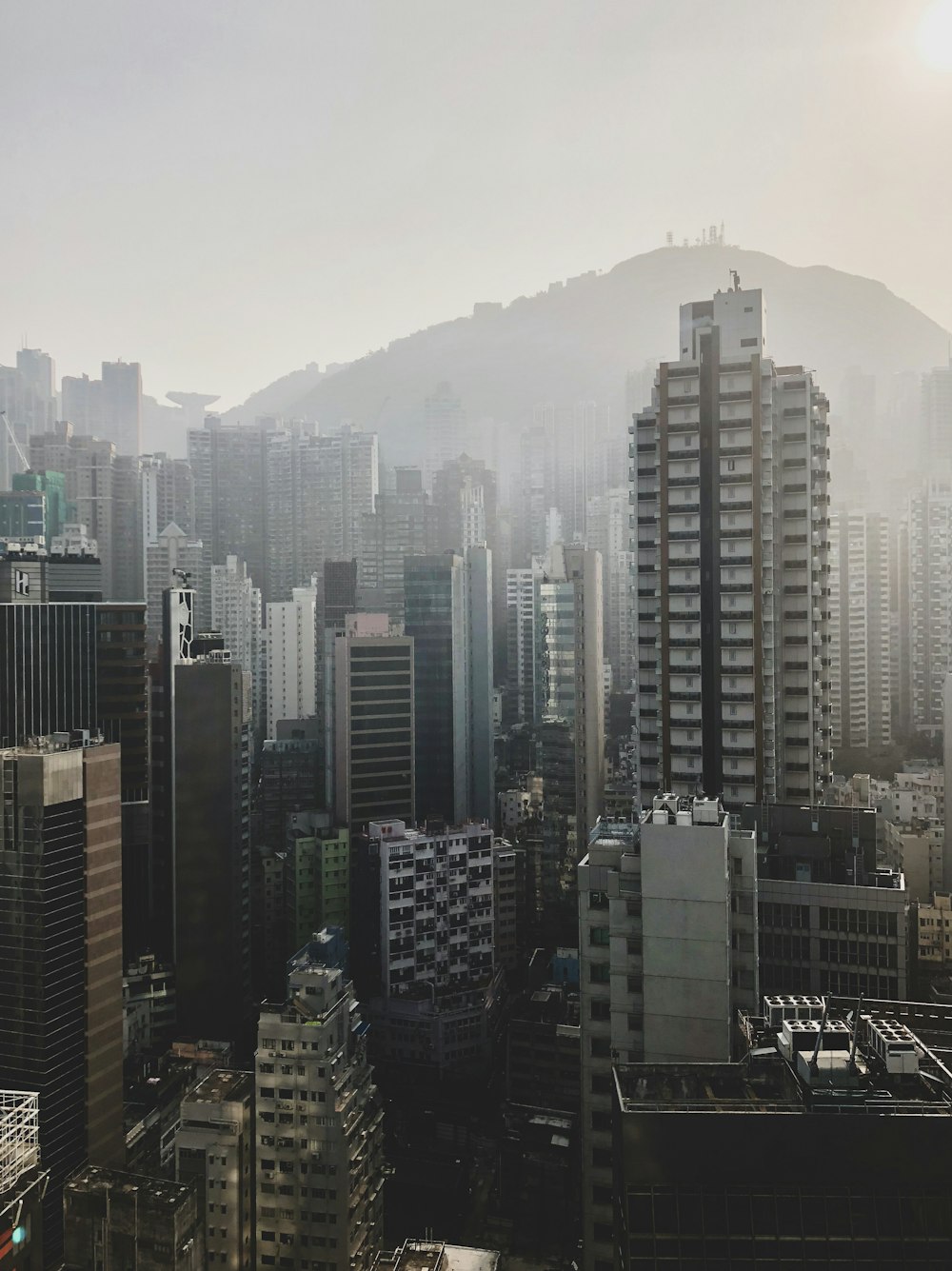 high-rise buildings in metropolitan area during daytime