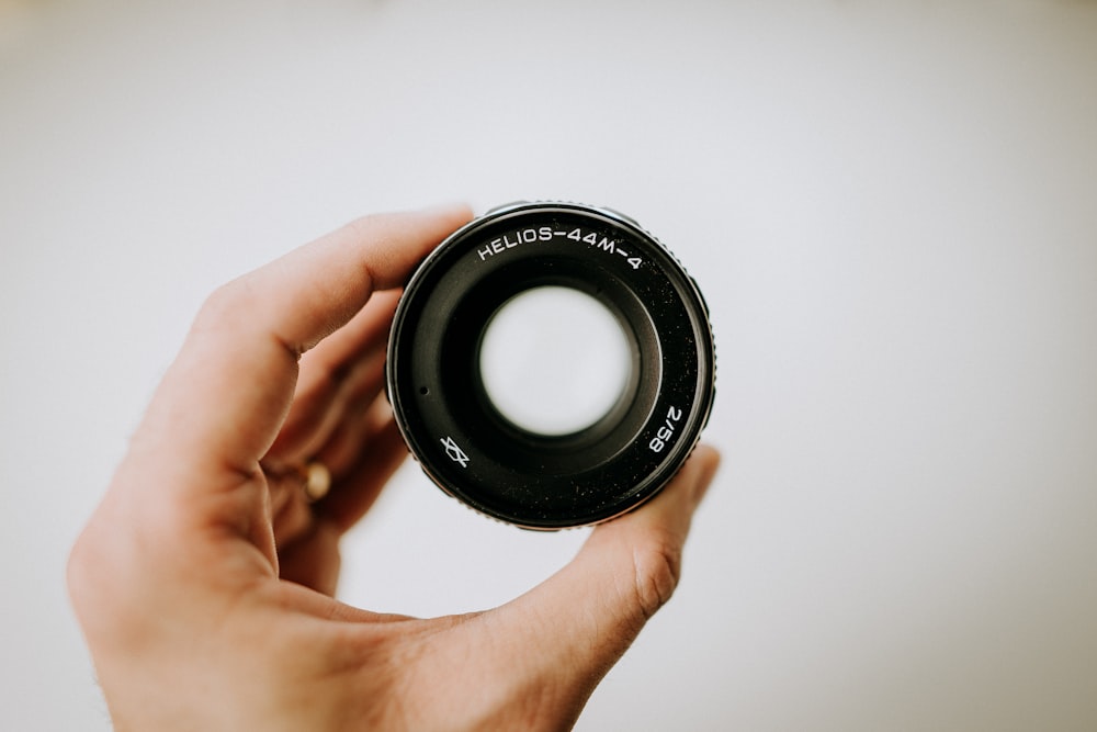 black DSLR camera lens