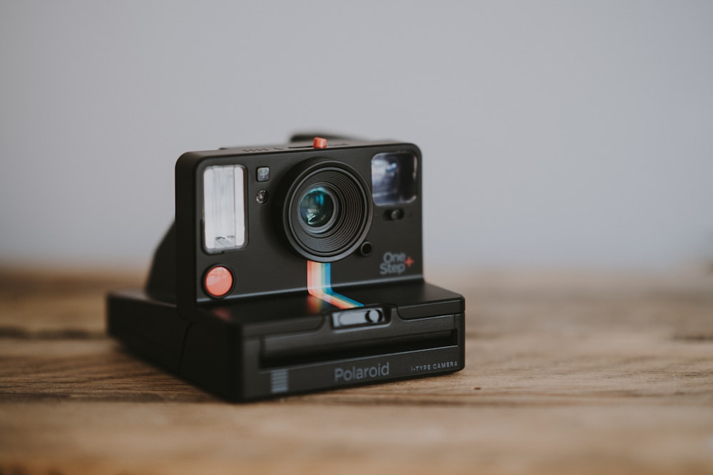 Polaroid land camera