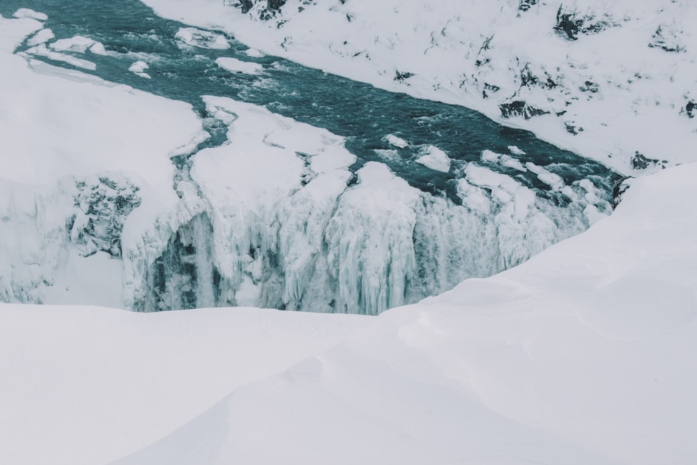 ice waterfalls at daytime