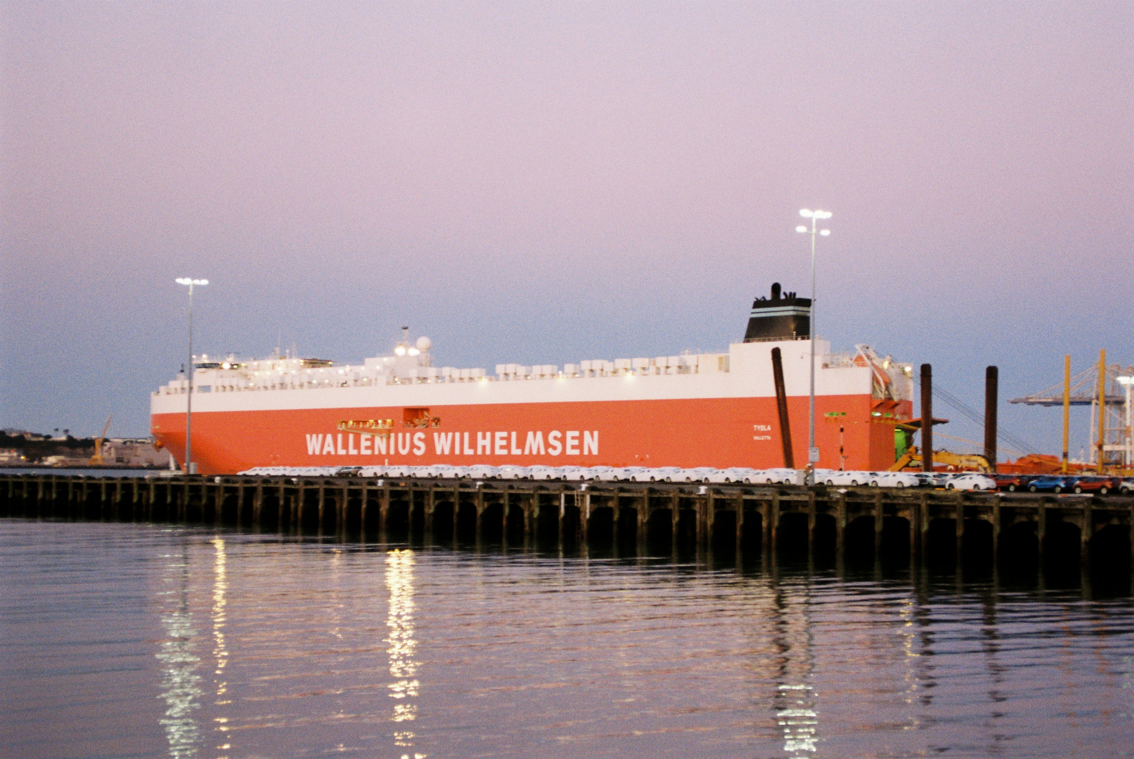 Diana Shipping Inc. Announces Direct Continuation of Time Charter Contract for m/v Semirio With Solebay and Time Charter Contract for m/v Maera With CRC Shipping