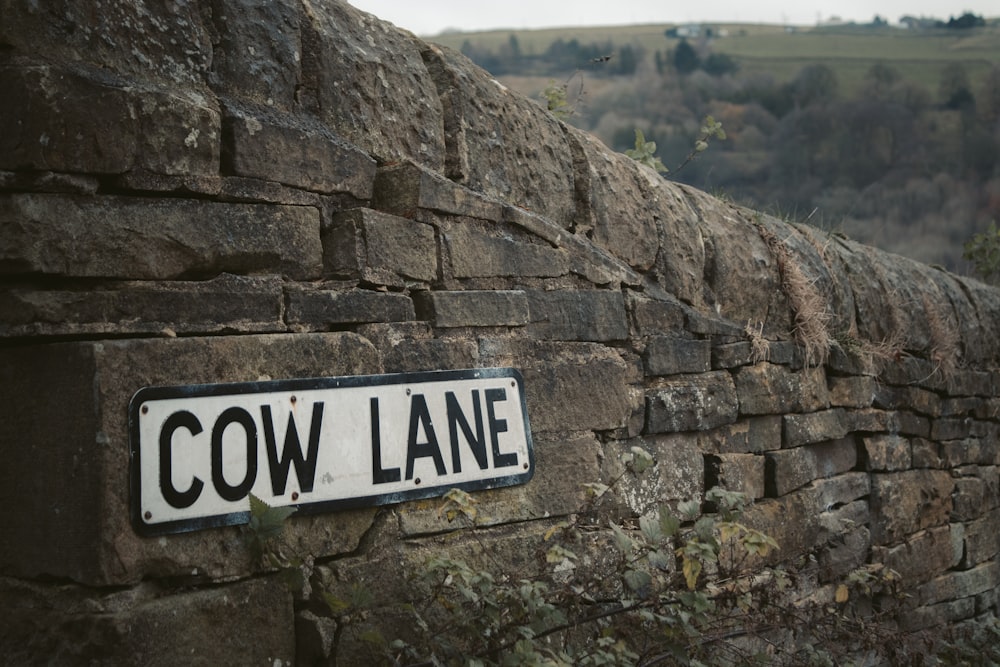 Cow Lane signage