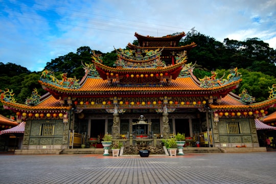 莺歌碧龙宫 things to do in Lungshan Temple