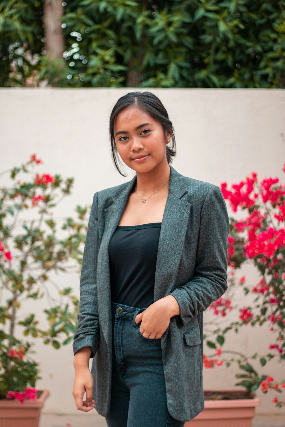 Comparison between a hot glowing incandescent bulb and a cool LED bulb showing heat waste differences