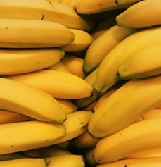 yellow banana fruits-topic-How Much Carbohydrates Do You Need