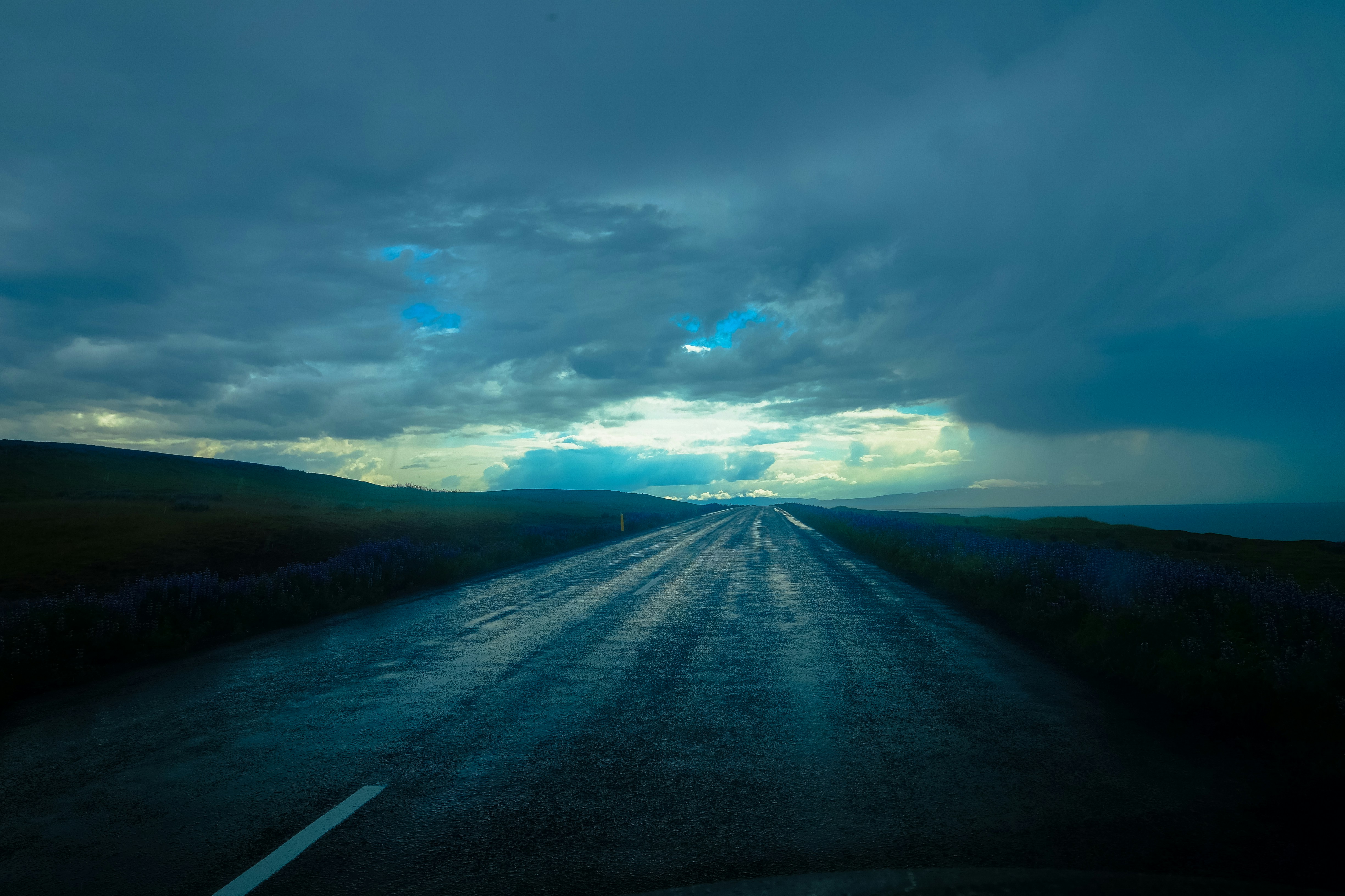 grey road during daytime photo Free Road Image on Unsplash
