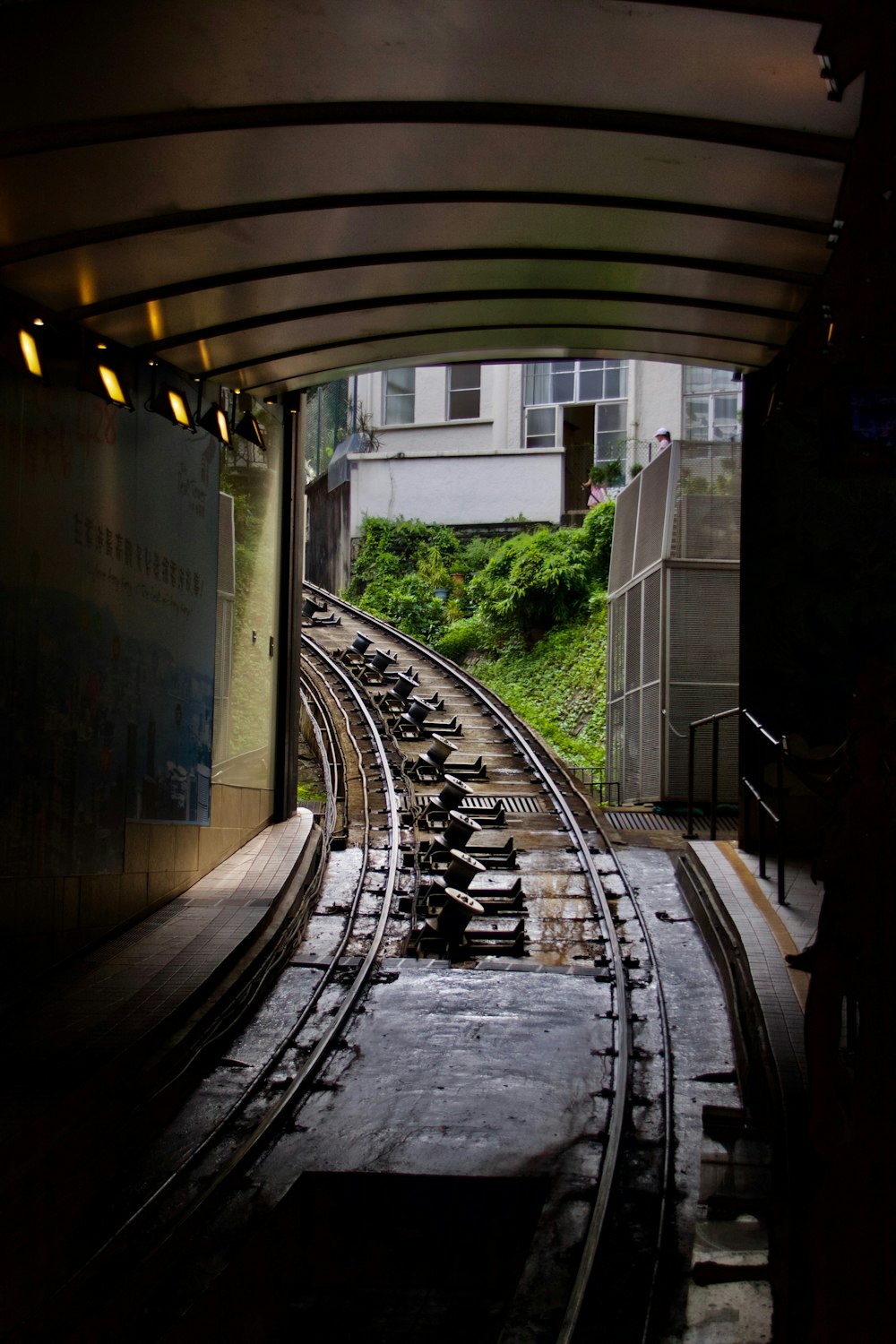 train rails during daytime