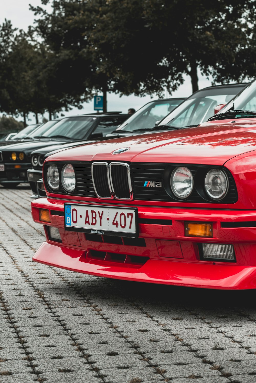 red BMW E30