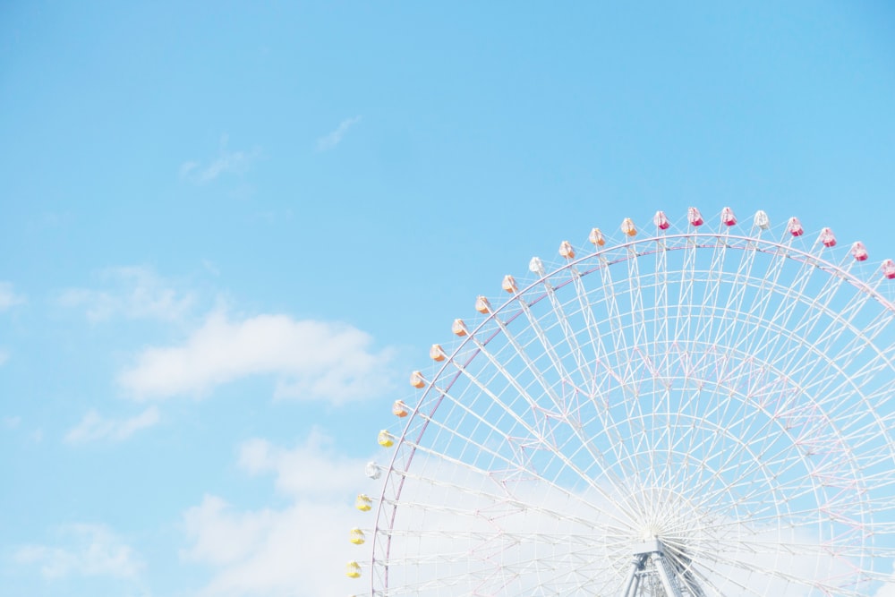 white ferriswheel photography