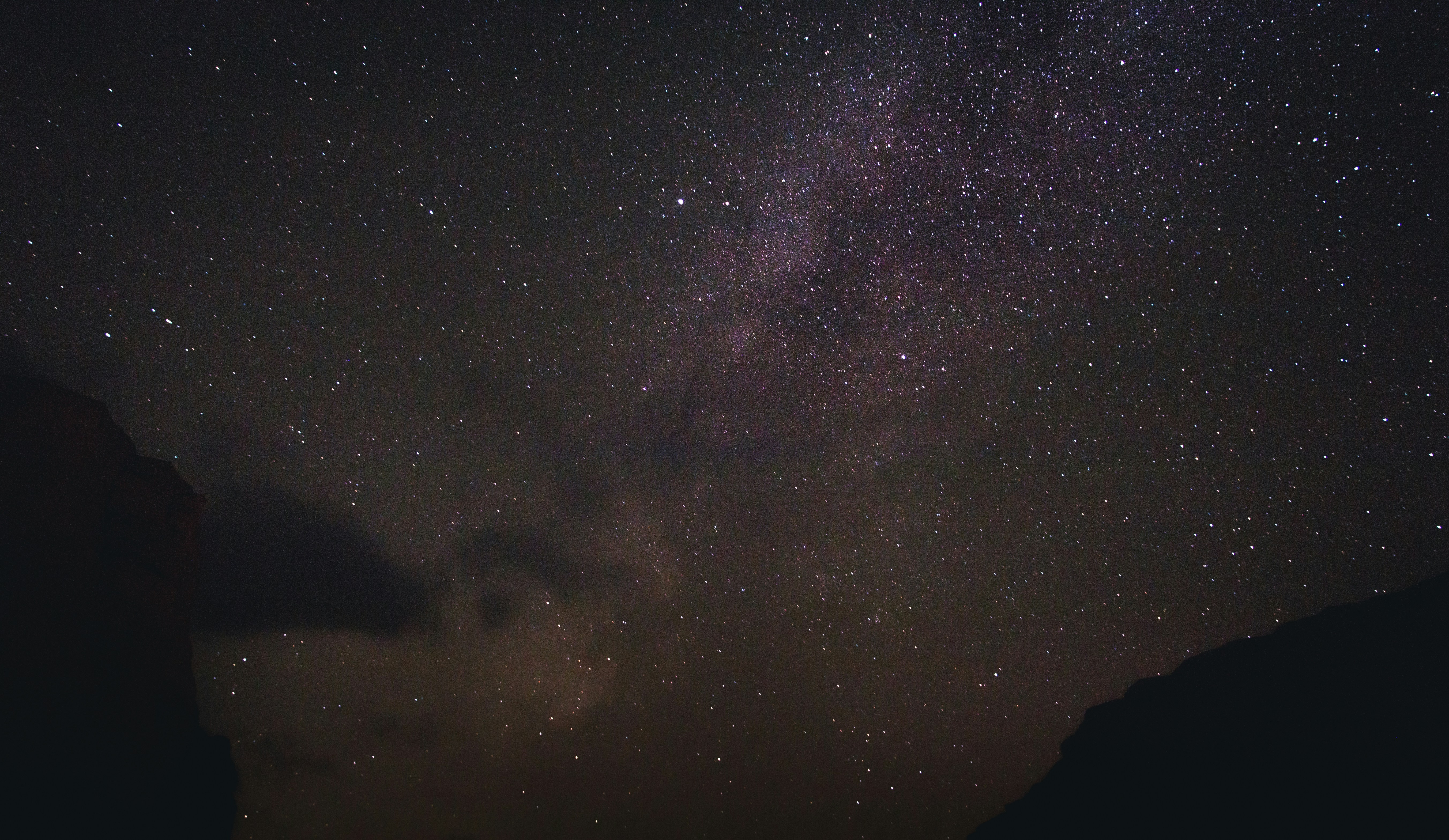 milky way during nighttime