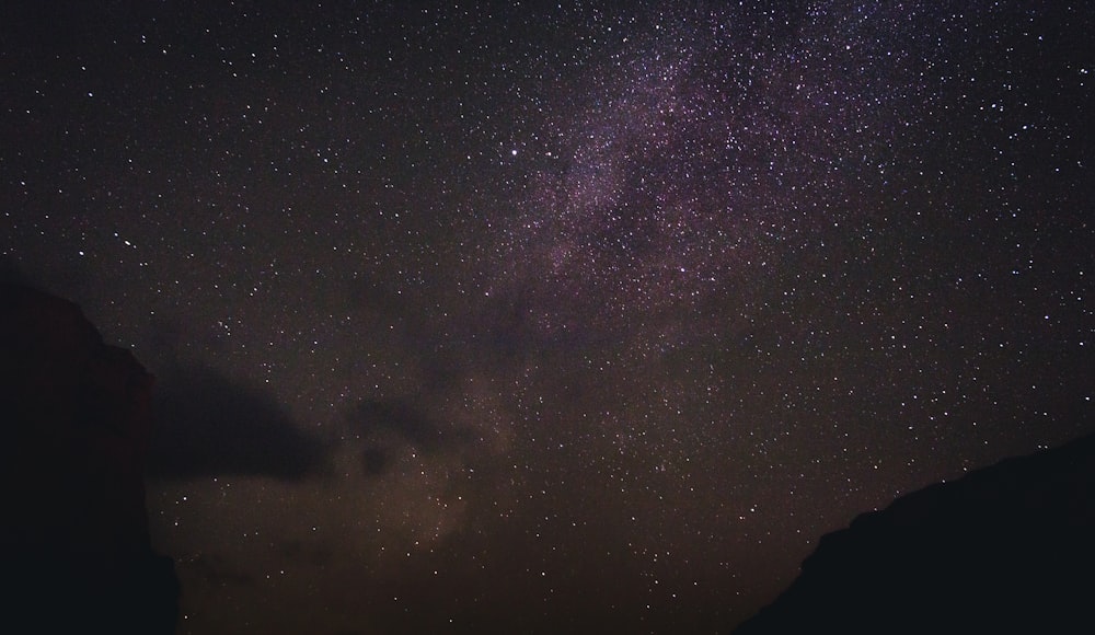 milky way during nighttime