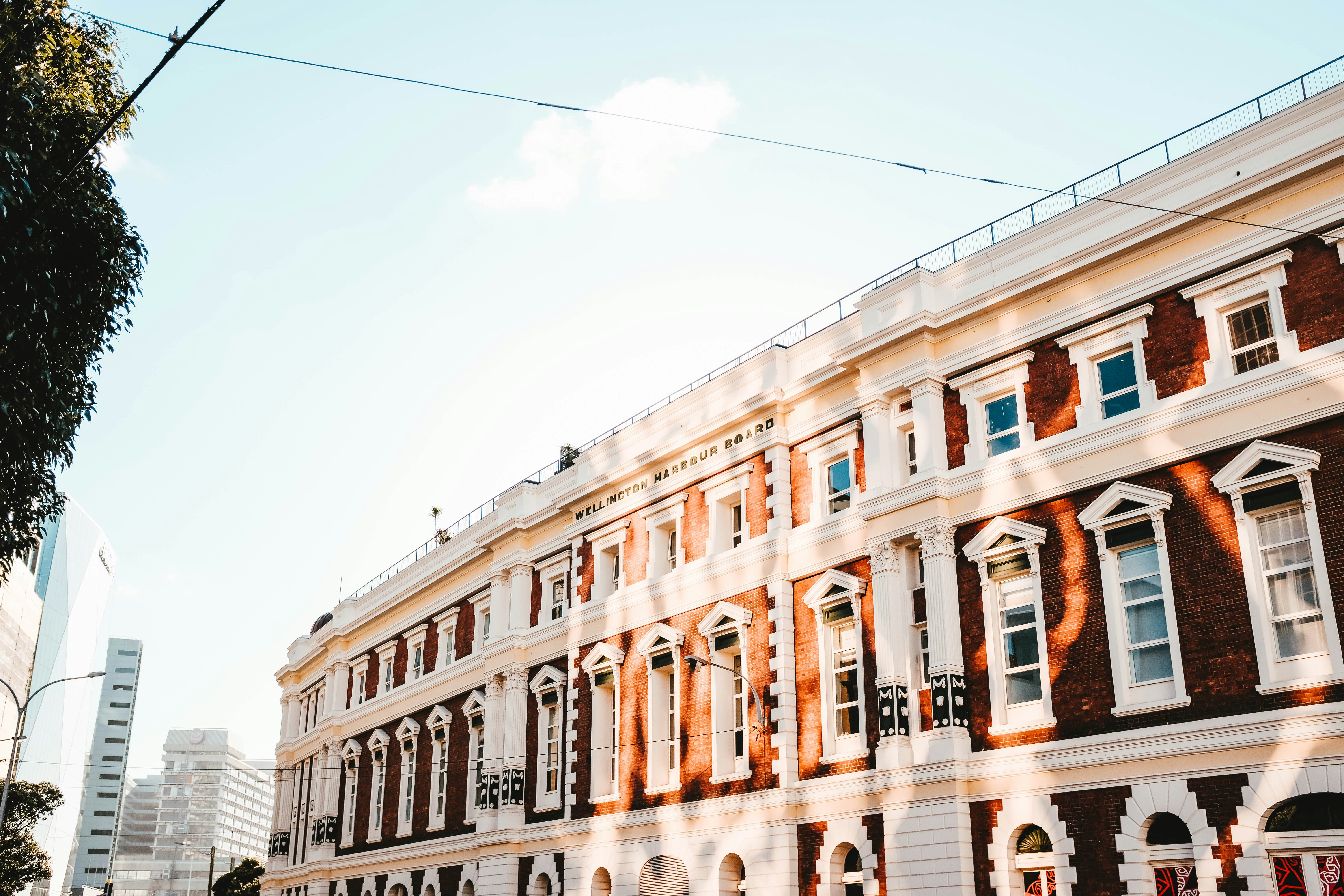 Photo by adrienolichon