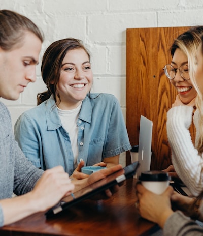 A group of friends at a coffee shop