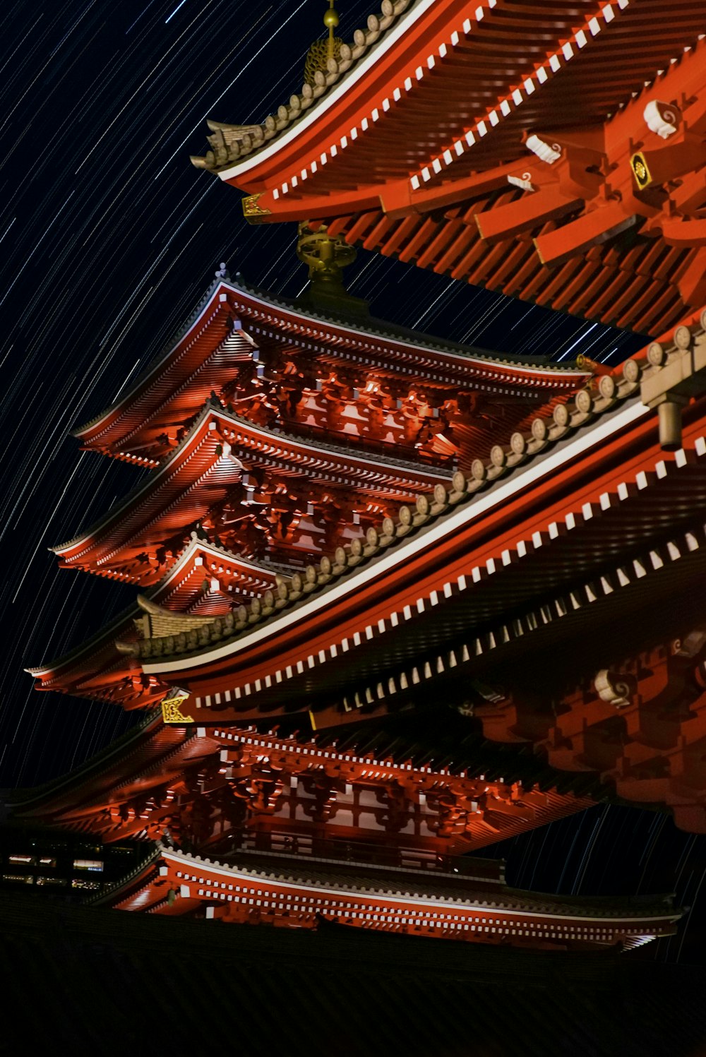 close-up photography of pagoda