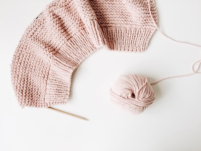 beige knitted mat knitting google meet background