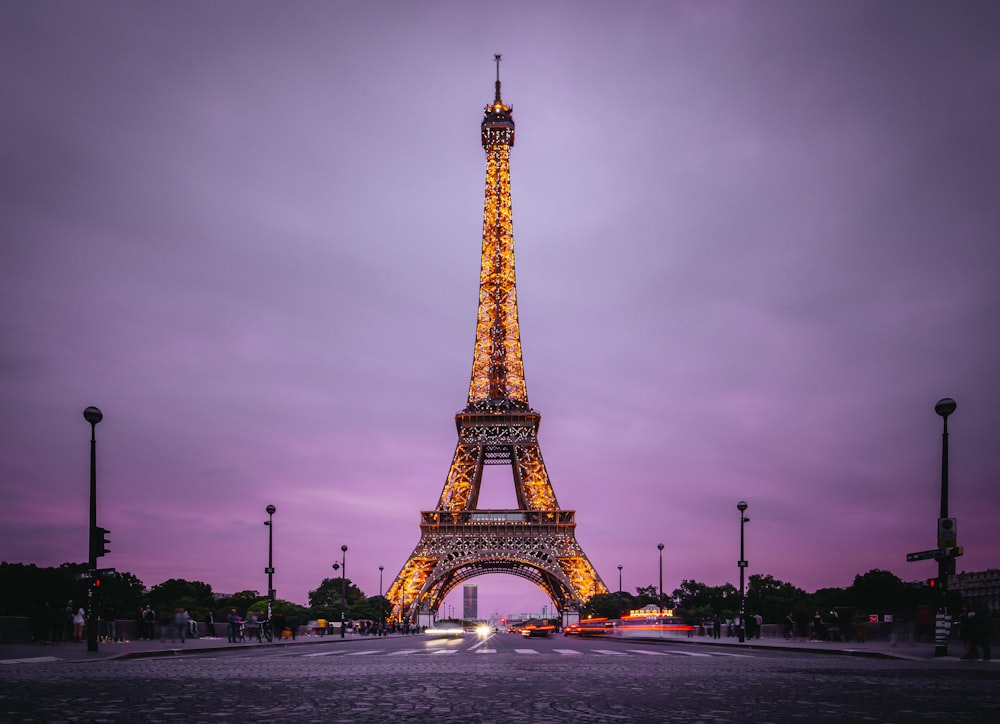 2,118 Top Eiffel Tower Stock Photos, High-Res Pictures, and Images - Getty  Images