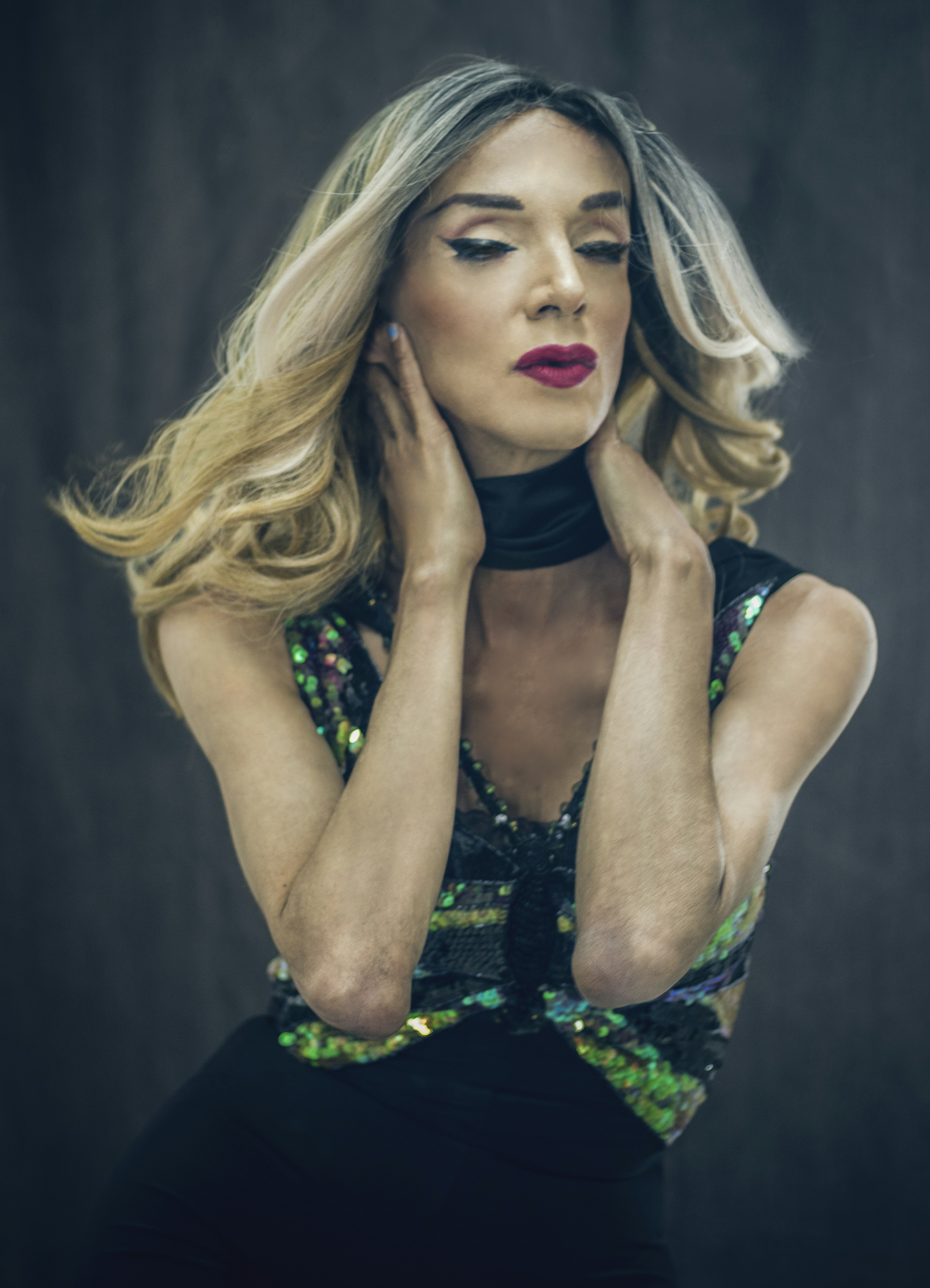 donna che indossa la fotografia di ritratto di trucco