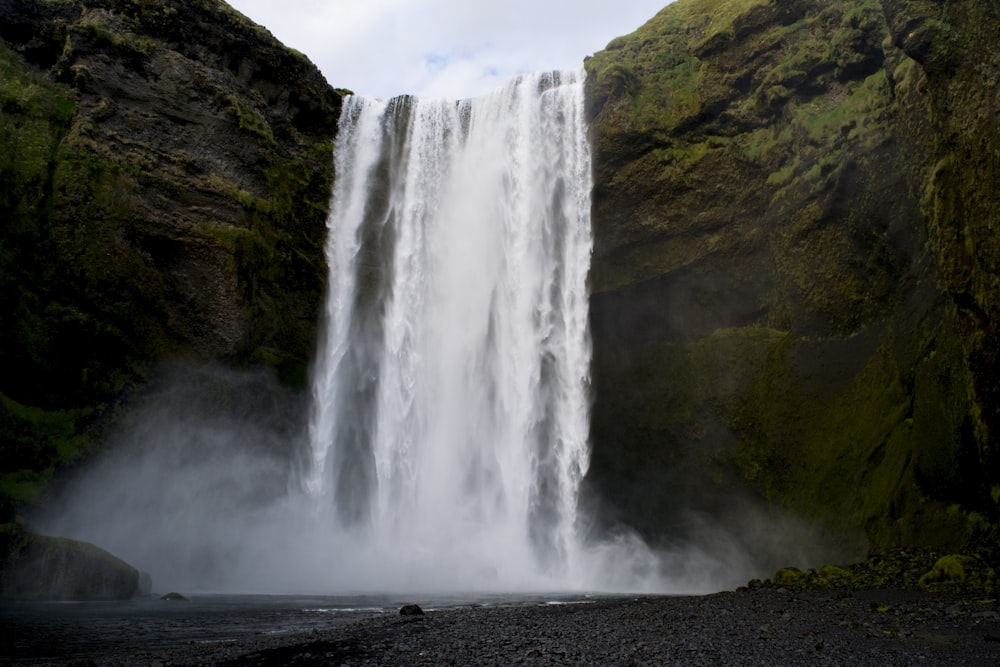 waterfalls during daytime