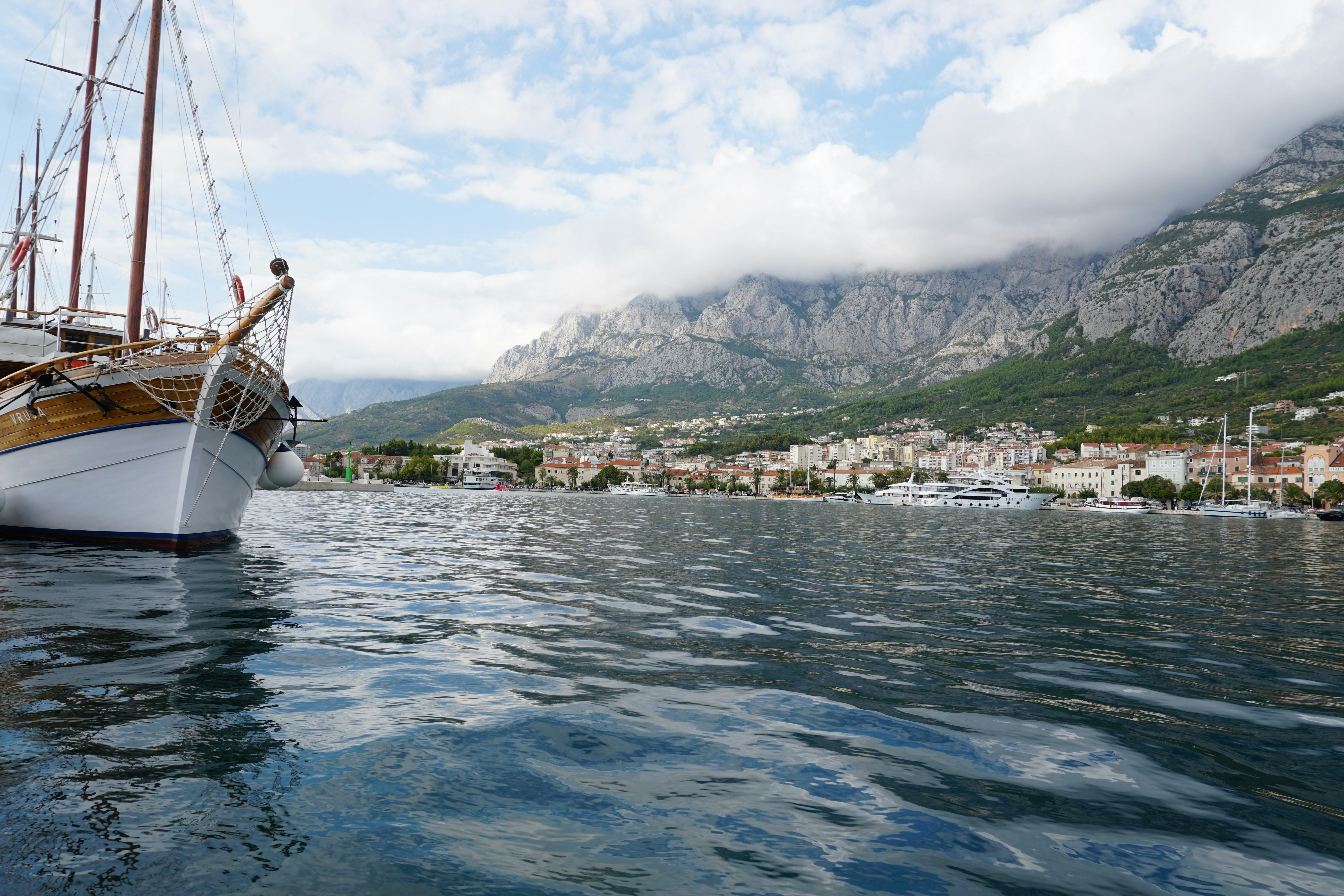 Punta Rata, playa de la Riviera de Makarska en Croacia