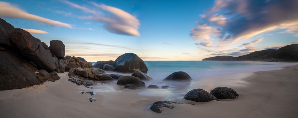 panorama photography of seashore