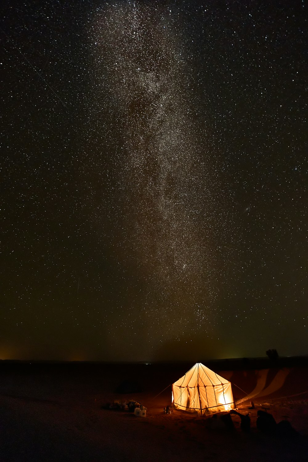 tenda durante la notte