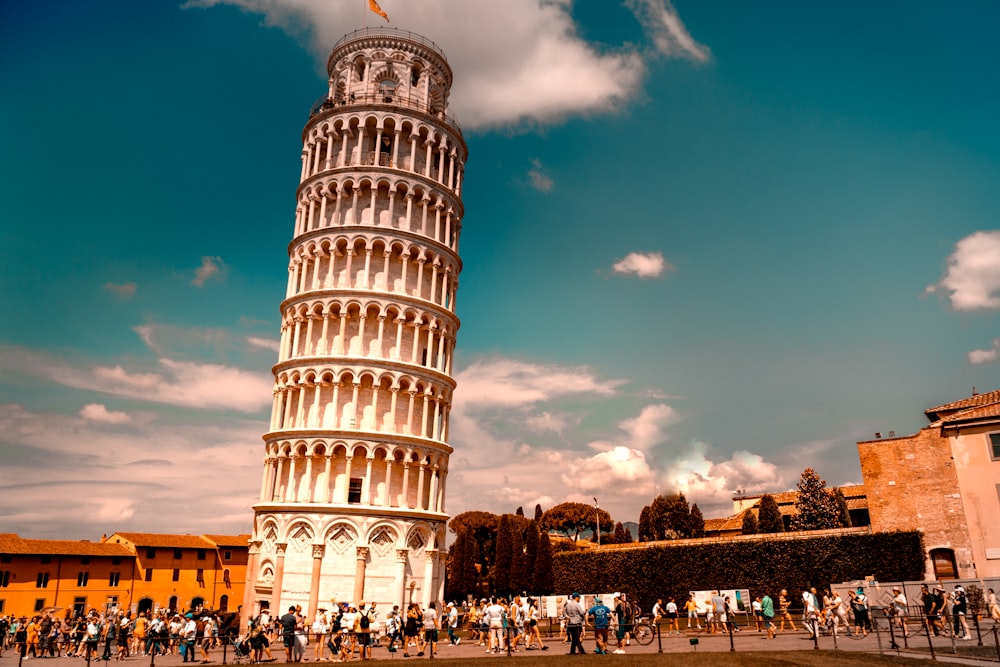 Torre inclinada de Pisa, Roma