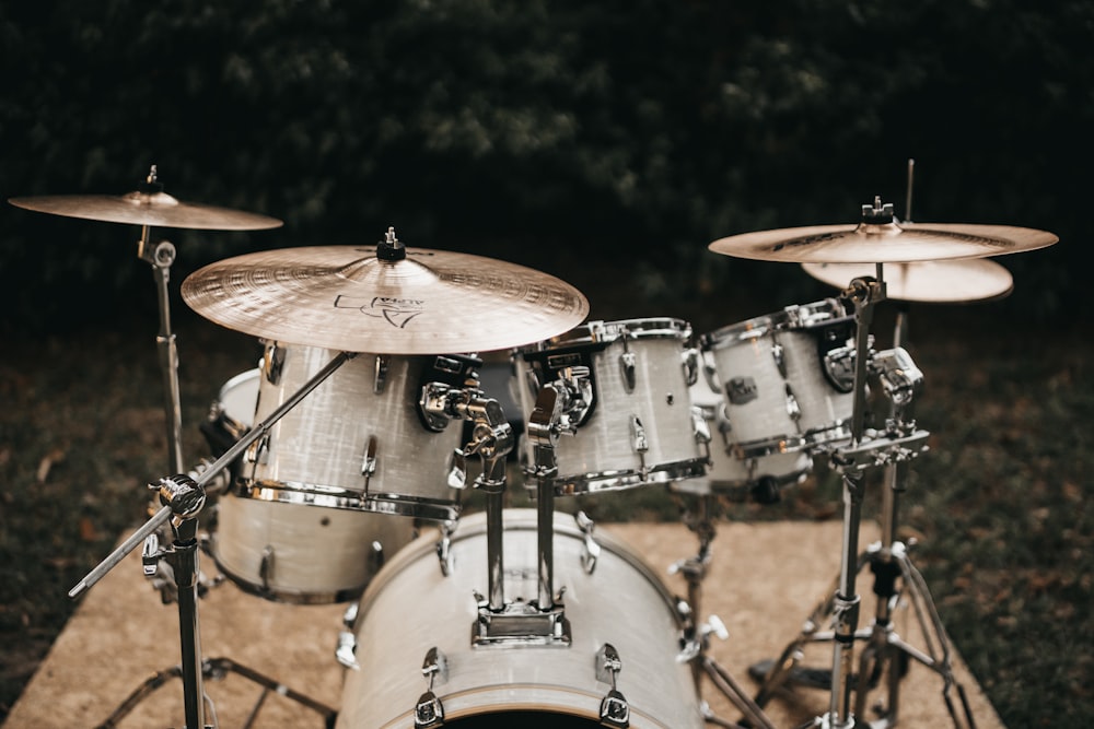 close-up of white and gray drum set