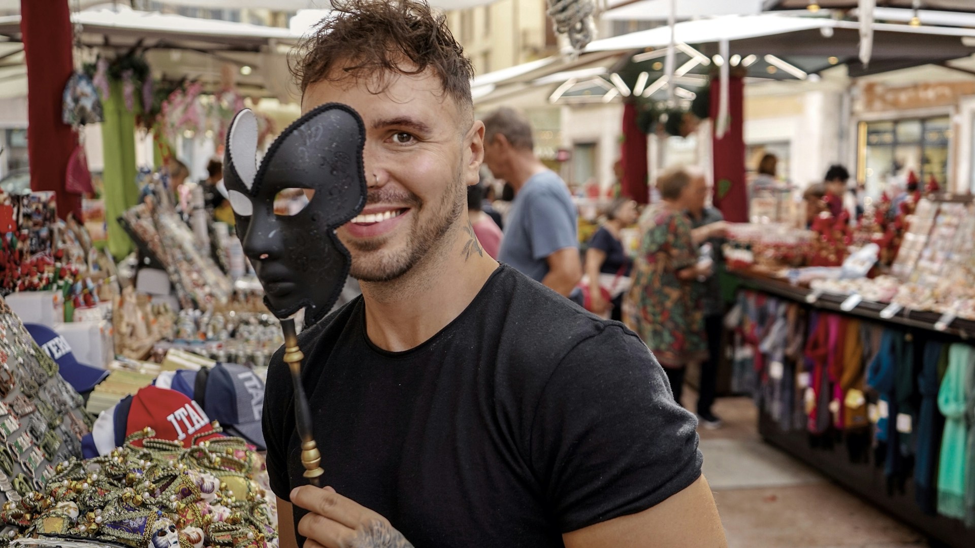 black and brown leather padded tub sofa