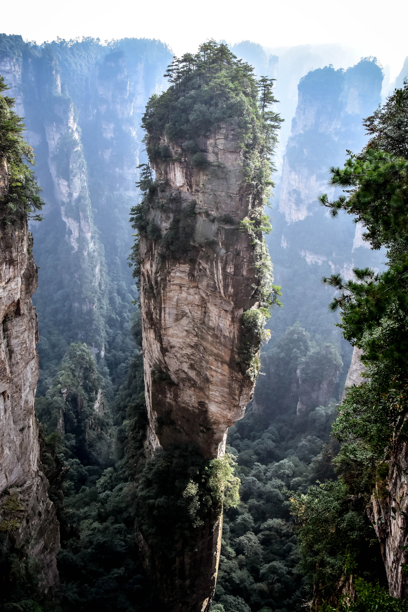 Zhangjiajie sandstone peaks for Avatar mountain tours