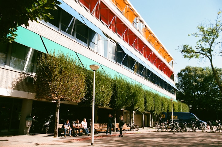 Fachhochschule des Mittelstands (FHM)