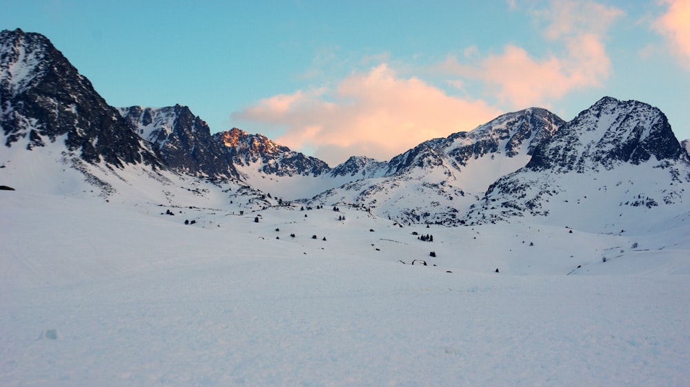 mountain cover with snow