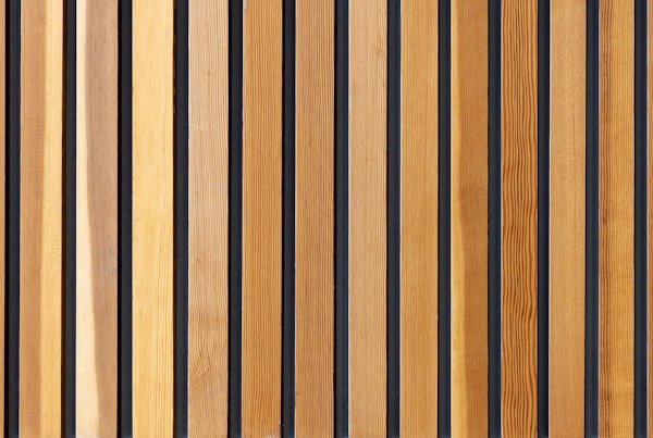 Lot de 10 tasseaux pin brut 2x2 cm x 200 cm
