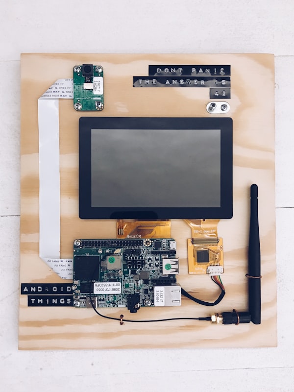 Use Raspberry Pi as a VoIP Door-Intercom