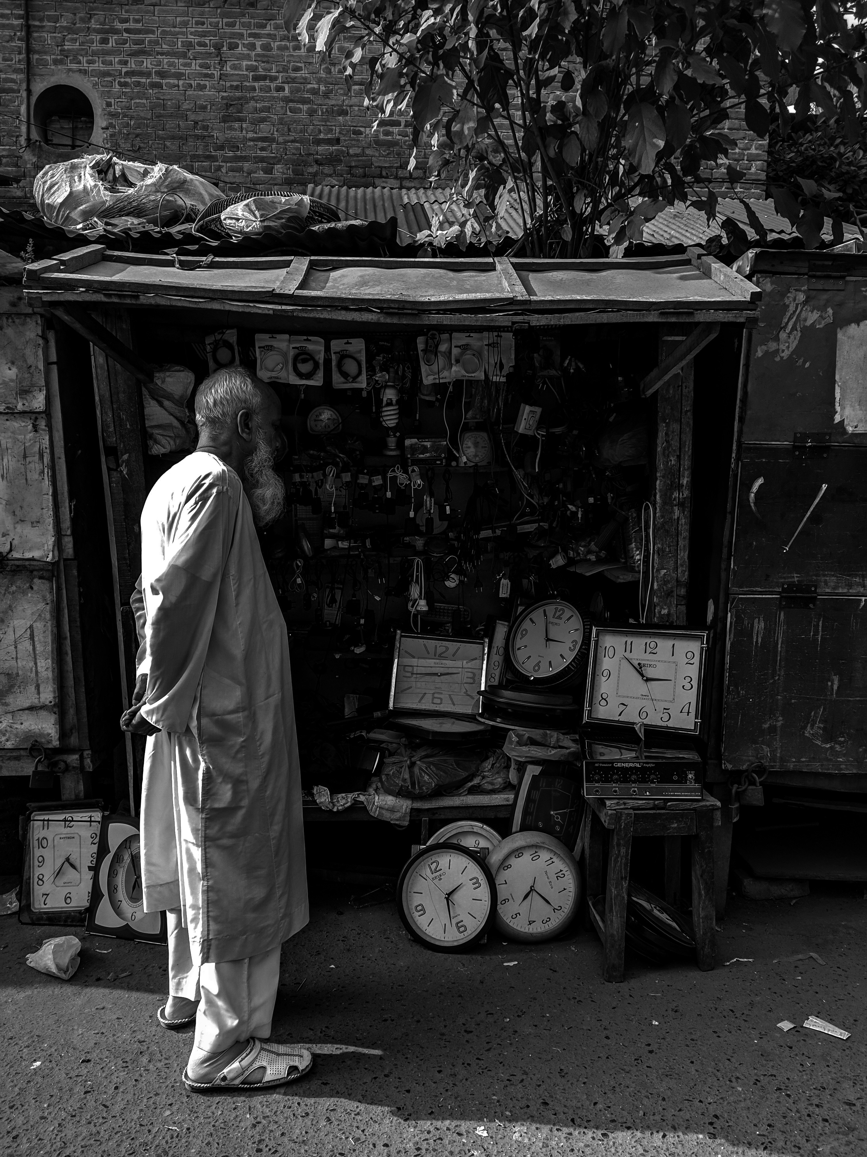 Photo by ishraq_neon