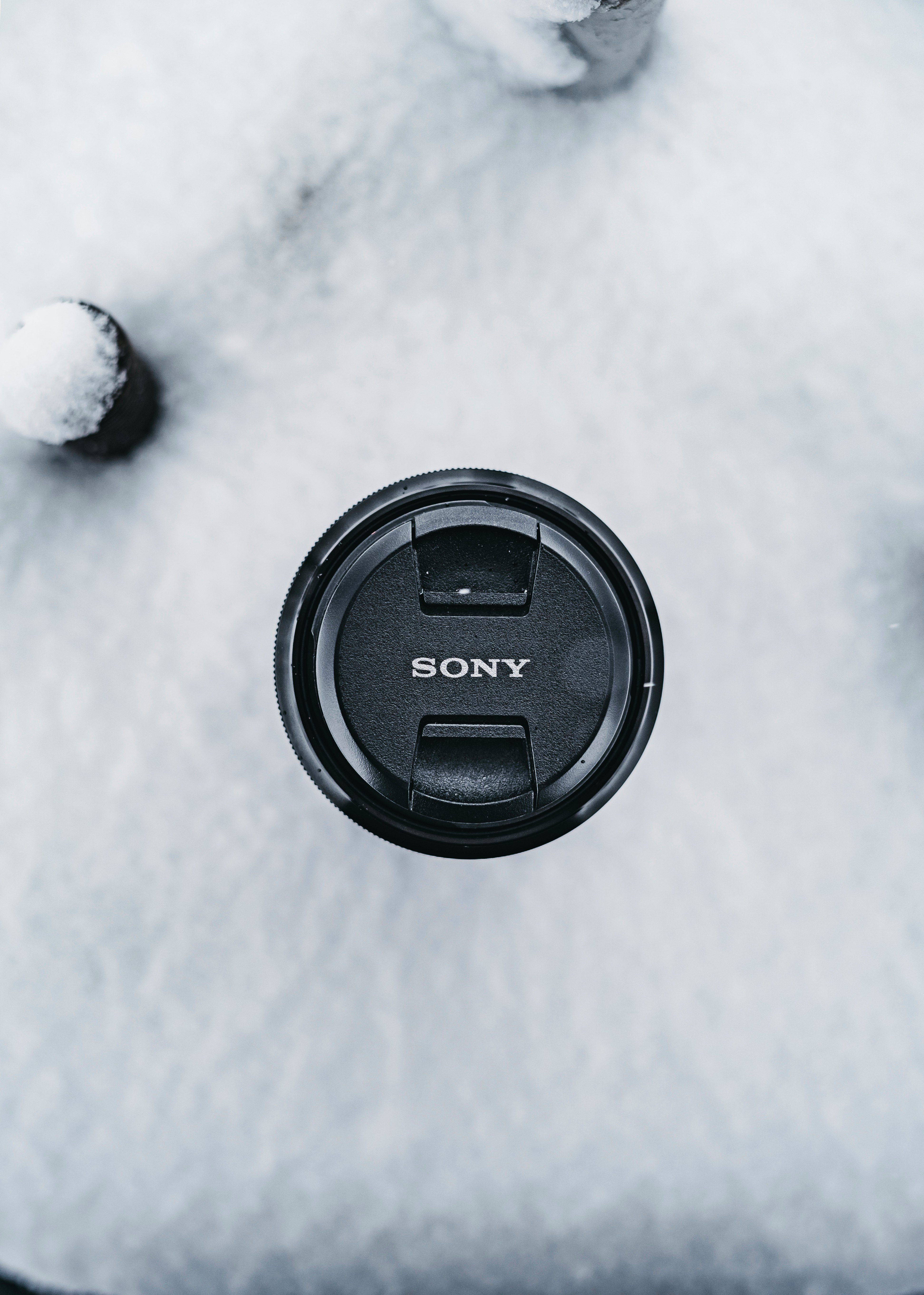 black Sony zoom lens